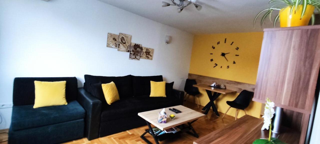 Apartman Relax - Free Public Parking SJJ Exteriör bild